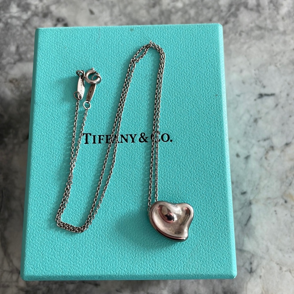 Silver full heart Tiffany necklace
